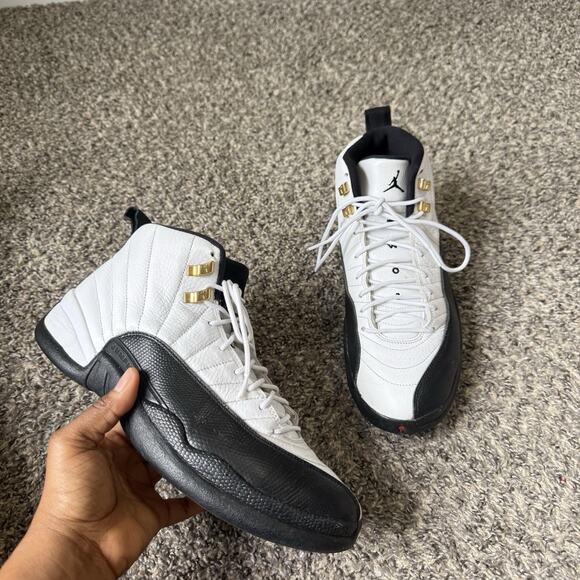 Nike Air Jordan 12 Retro Taxi Release 2013 Mens 10.5 130690-125 White Black OG - Picture 1 of 9